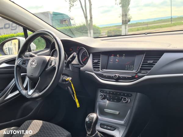 Opel Astra 1.6 CDTI Active - 8