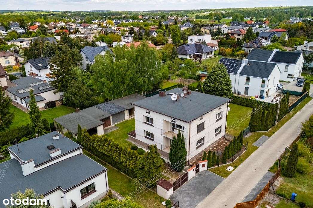 Przepiękny dom z dużą działką Łódź Andrzejów - Pełny obrazek: 1/18