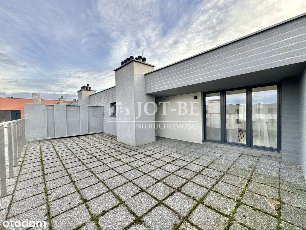 Nowoczesny apartament z dużym tarasem - Pełny obrazek: 3/14