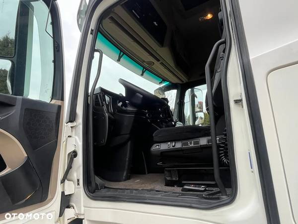 Mercedes-Benz Actros 2551 - 13