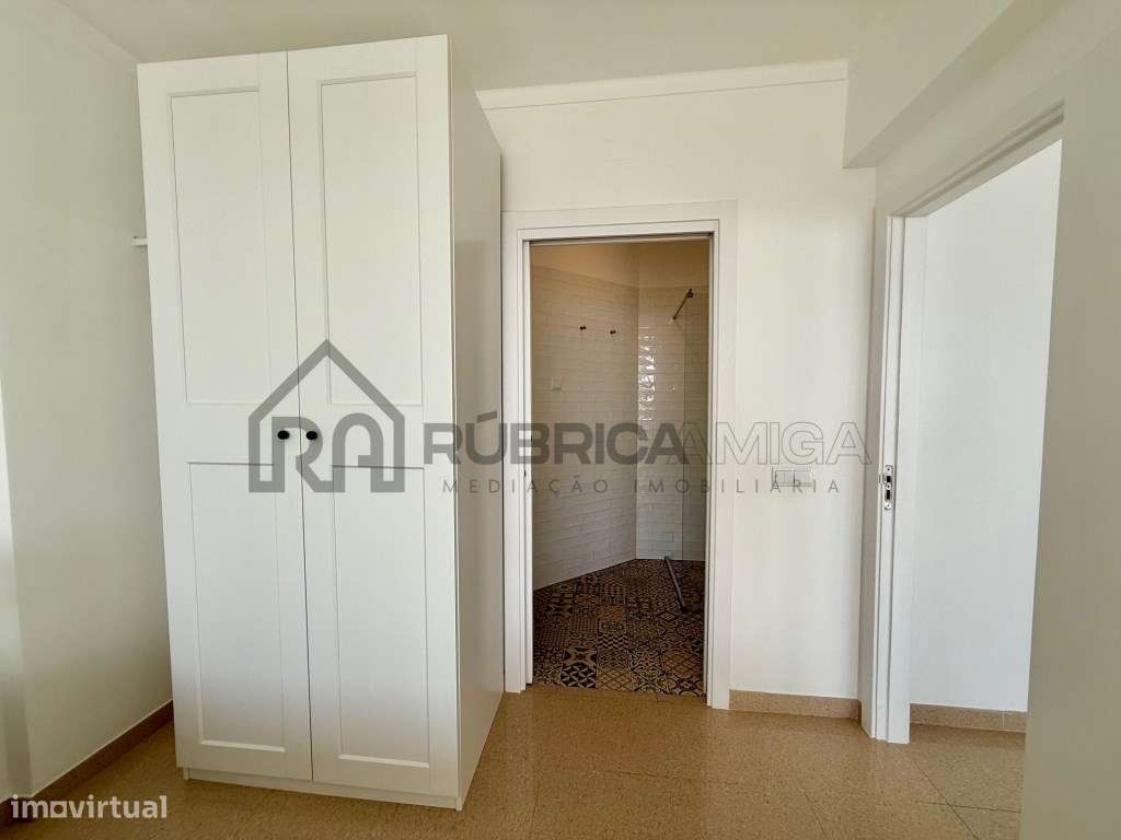 Apartamento T1 renovado com vista mar a 100 metros da praia - Quart...-19