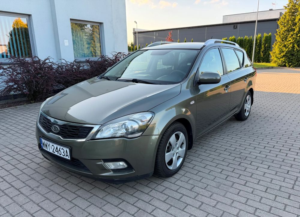Kia Ceed I 1.4 Comfort 2010