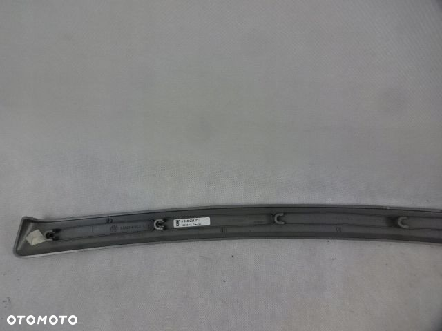 LISTWA DRZWI PRZÓD LEWA BMW E92 E93 - 3