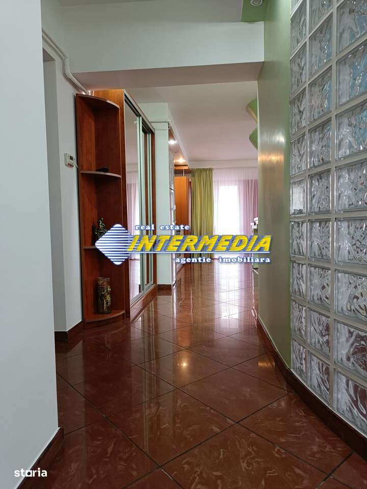 UltraCentral | Apartament 2 camere | 72 mp. | Etaj 3/10 | Lift | - Imagine principală: 4/10