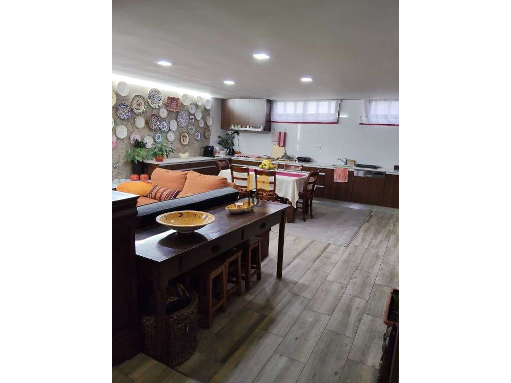 Moradia em Aver-o-Mar a 5 minutos a pé da praia - Grande imagem: 2/17