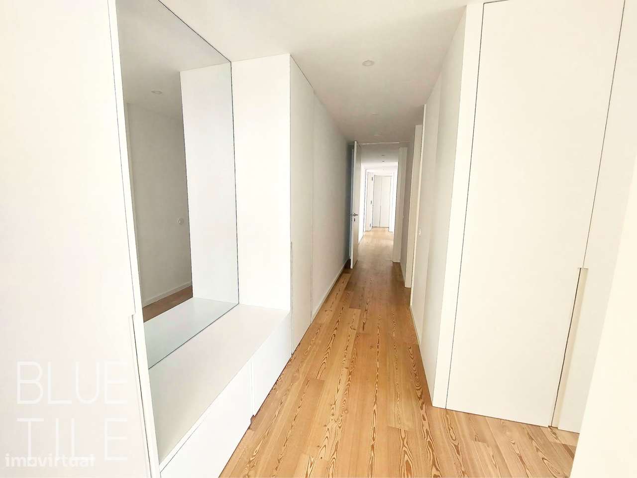 Fabulosa Penthouse com vistas incríveis de Mar-11