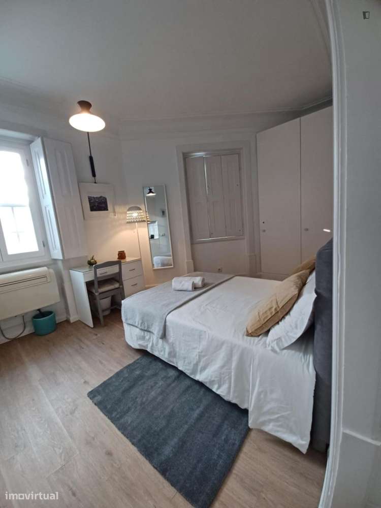 Estúdio - localizado em Baixa Coimbra - Grande imagem: 4/9