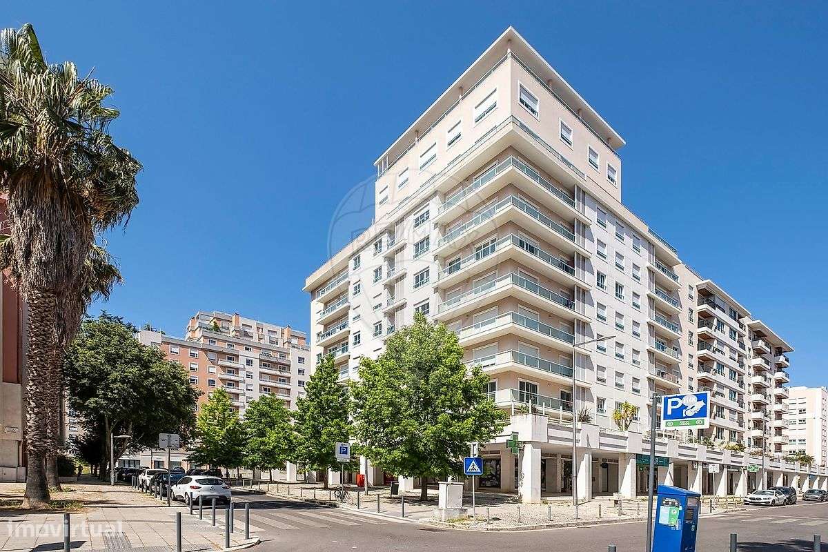 Garagem  para arrendamento - Grande imagem: 4/4