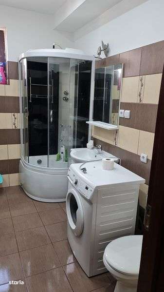 Dau spre chirie apartament cu 3 camere Cornetu 1750 roni - Imagine principală: 4/8