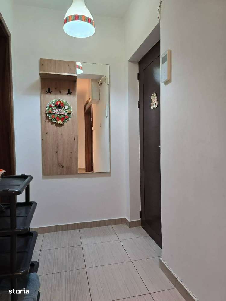 1 Decembrie metrou 2 Camere Decomandat mobilat cu geam la baie-7