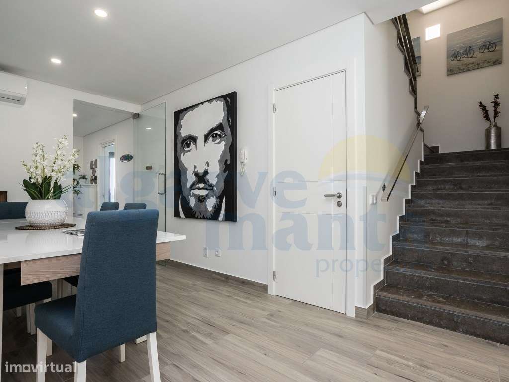 Moradia T3+2 Contemporânea - Pegada, Tavira, Algarve-27