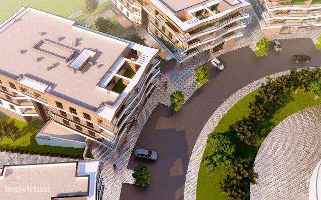 T5 Exclusivo com Terraço de 100m² | SkyCity – Amadora-13