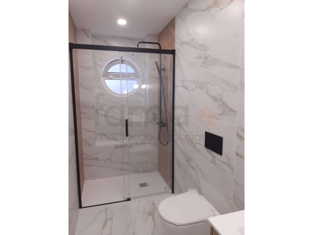 Apartamento T2+1 Totalmente Renovado | Venteira - Amadora-4