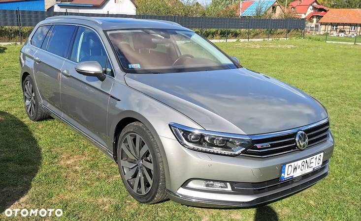 Volkswagen Passat 2.0 TDI Bi-Turbo BMT 4Mot Highline DSG - 1