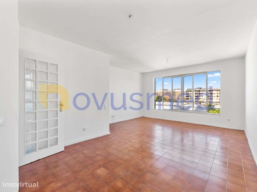 Apartamento T3 com Suíte em Águas Santas, Maia-0