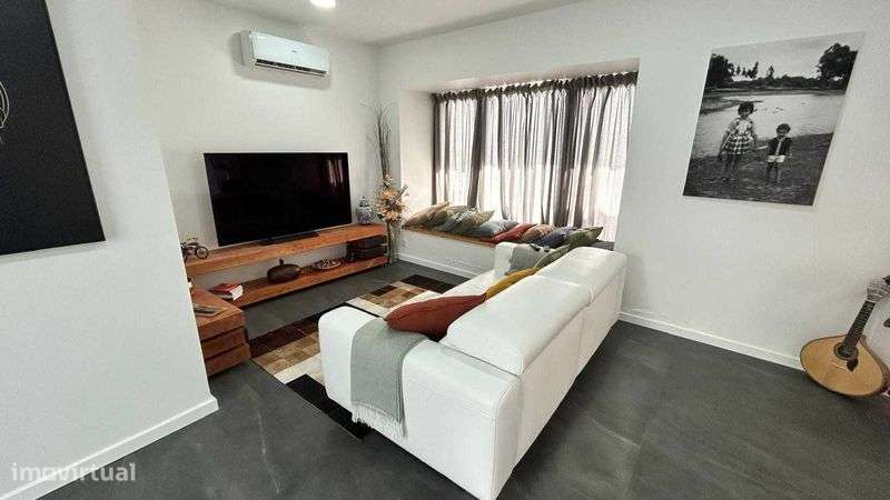 Moradia T2 com 3 Casas de Banho, Terraço e Varanda – Arraiolos - Grande imagem: 4/12