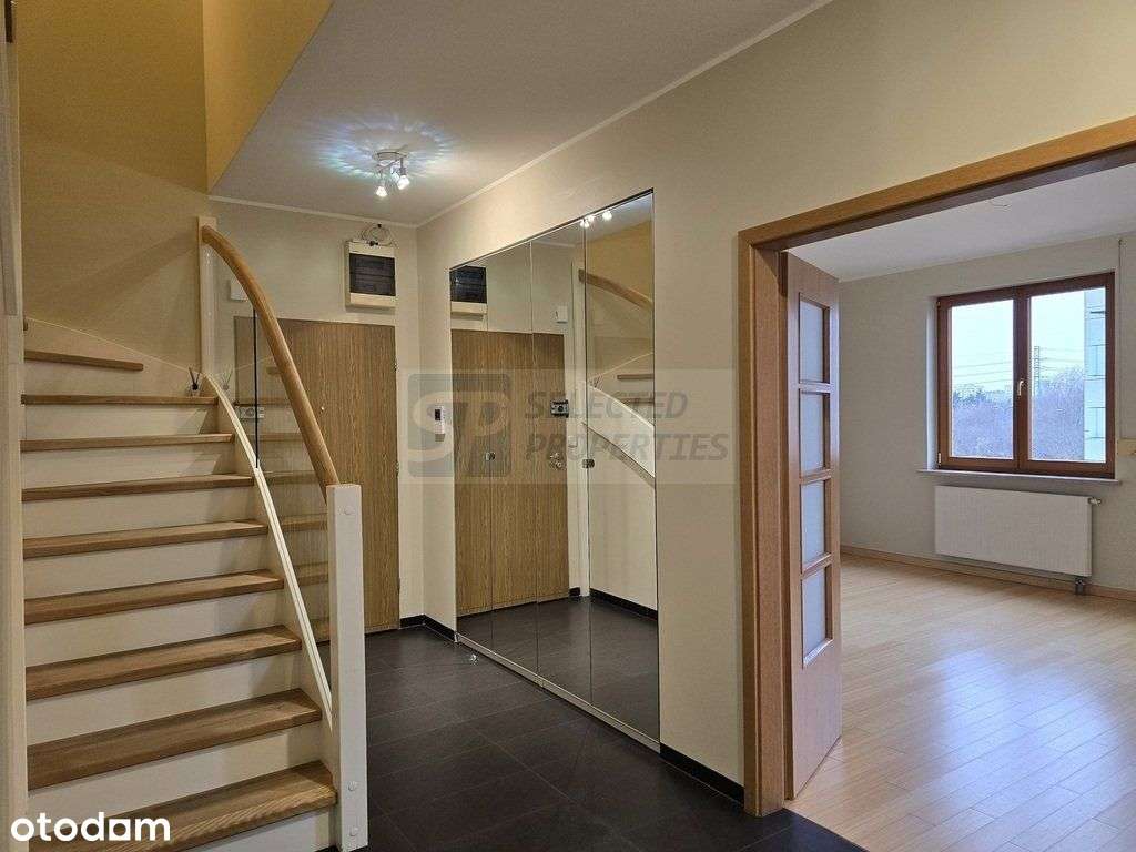 Dwupoziomowy apartament, 5 pokoi, 3 tarasy-1