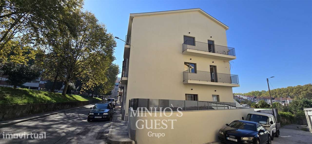 Apartamento T3 Novo c/ garagem no centro de Braga - Braga-25