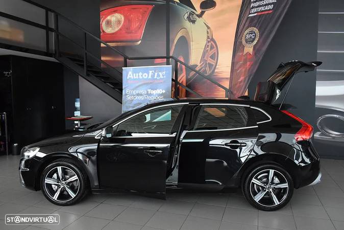 Volvo V40 2.0 D3 R-Design - 7