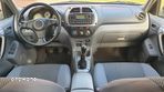 Toyota RAV4 2.0 VVT-i 4x4 - 9