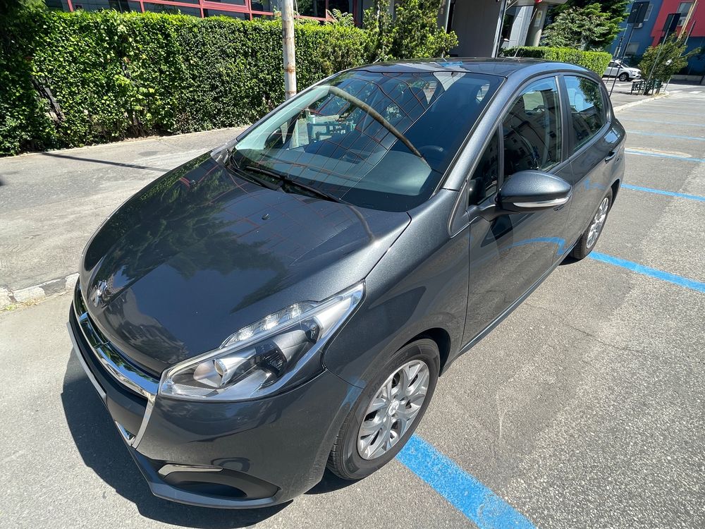 Peugeot 208 I [2012 - 2019] 1.2 L PureTech ETG Active 2016