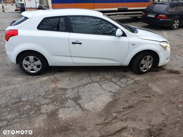 Kia Pro_cee'd Pro Ceed 1.6 CVVT Vision - 2