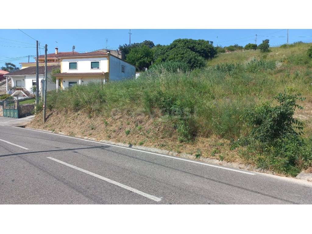 Terreno Urbano com 882 m² , em Pernes - Viabilidade de Construção - Grande imagem: 3/10