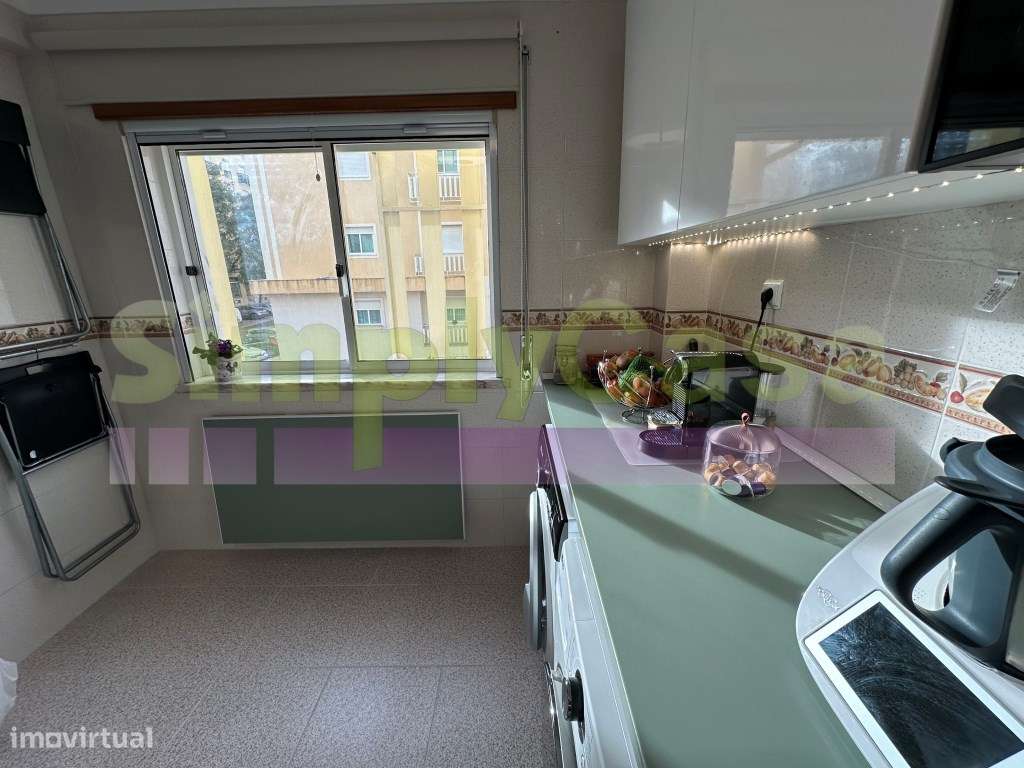 Excelente Apartamento T3 em Setúbal - Bairro Afonso Costa-13