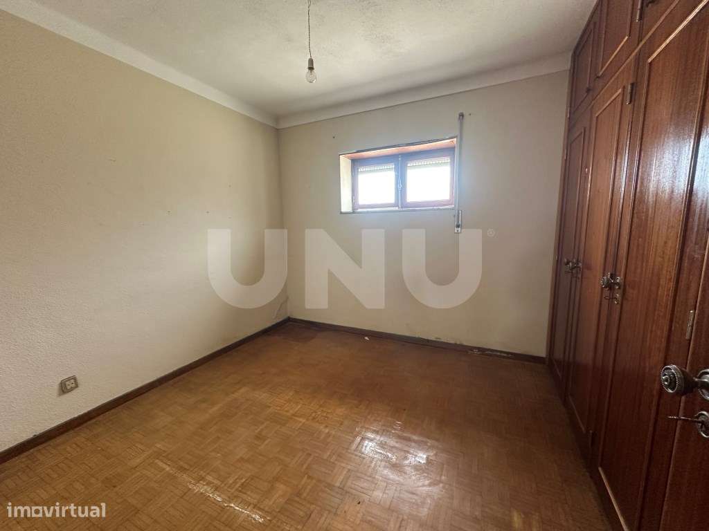 Apartamento T4-12