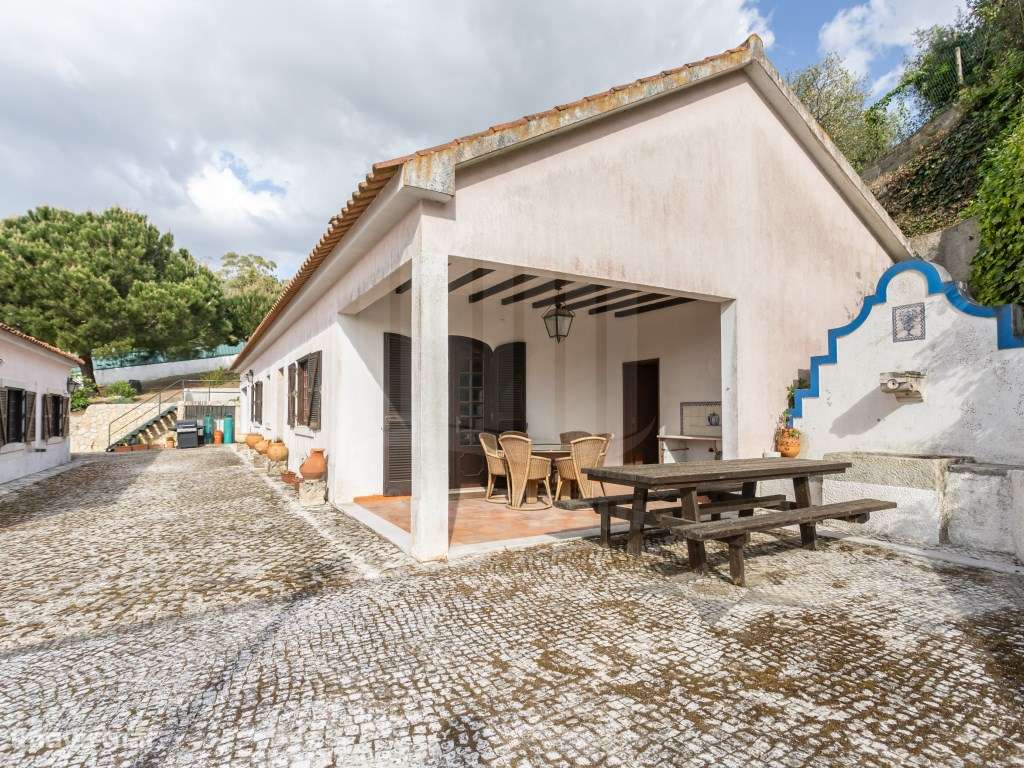 Moradia com vista panorâmica sobre Lisboa-43