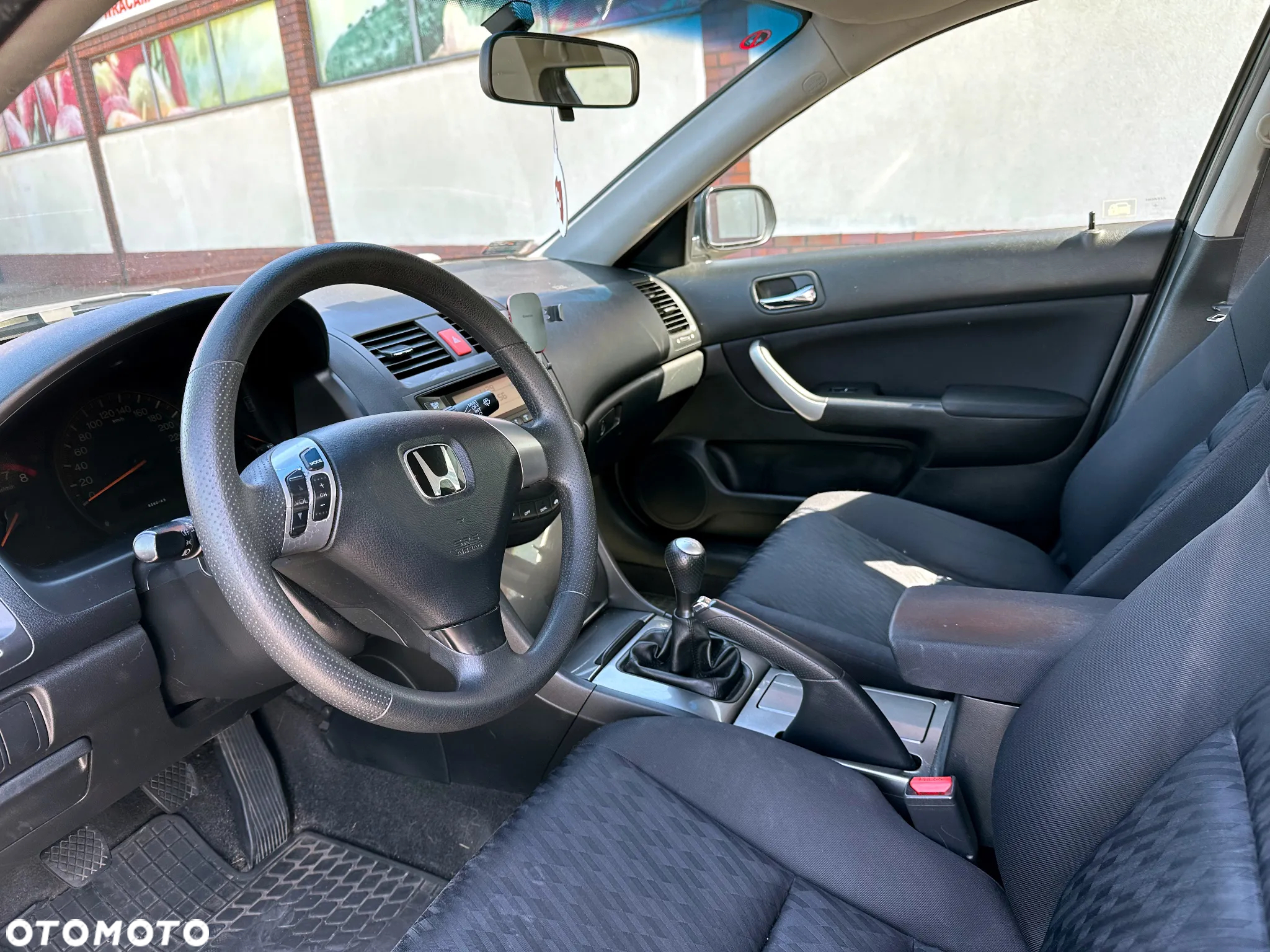 Honda Accord 2.0 Comfort - 4