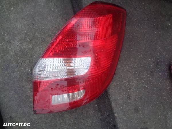 Vand Stop Dreapta Skoda Fabia 2 Combi din 2010 - 1