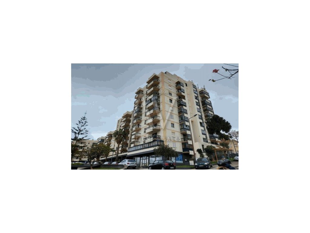 Parte Indivisa (50%) de Apartamento T3 - Virtudes - Funchal