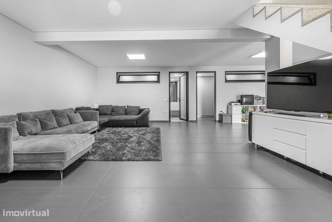 Moradia T3 seminova Briteiros  - Guimarães-22