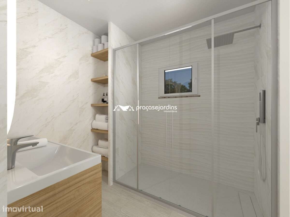 Apartamento T3 Renovado | Leiria-13