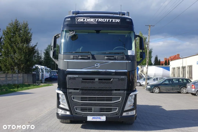 Volvo FH 460 GLOBETROTTER / STANDARD/ AUTOMAT / EURO 6 / 2 ZBIORNIKI / KLIMA POSTOJOWA - 2