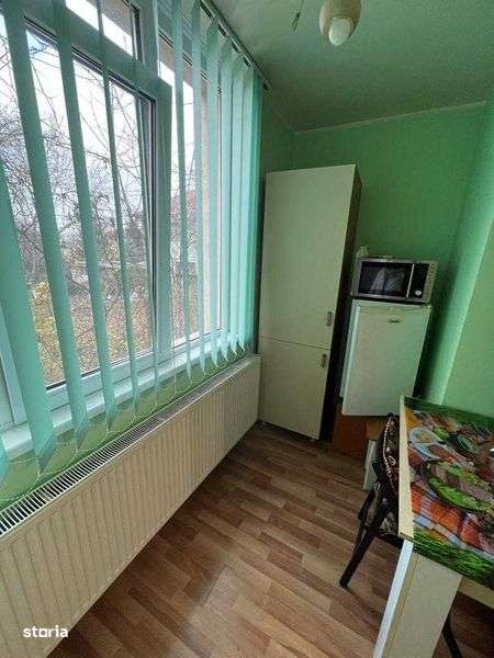 Inchiriez 1 camera in bloc nou   zona General   complet utilat - Imagine principală: 4/8