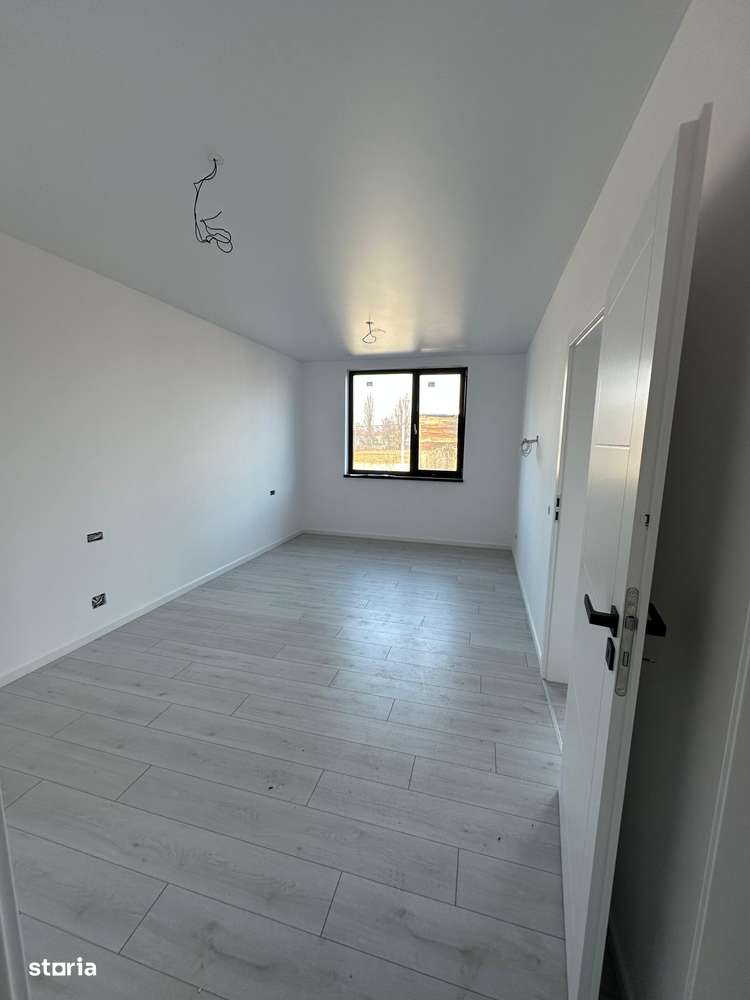 Casa P+1 str. Libertății, singur in curte , COMISION 0-8