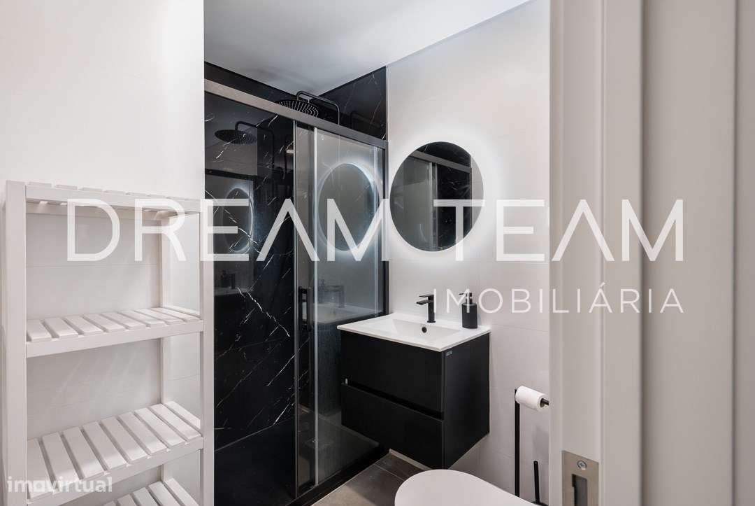Exclusividade e Conforto em Setúbal: Apartamento T3 convertido em T2,-13