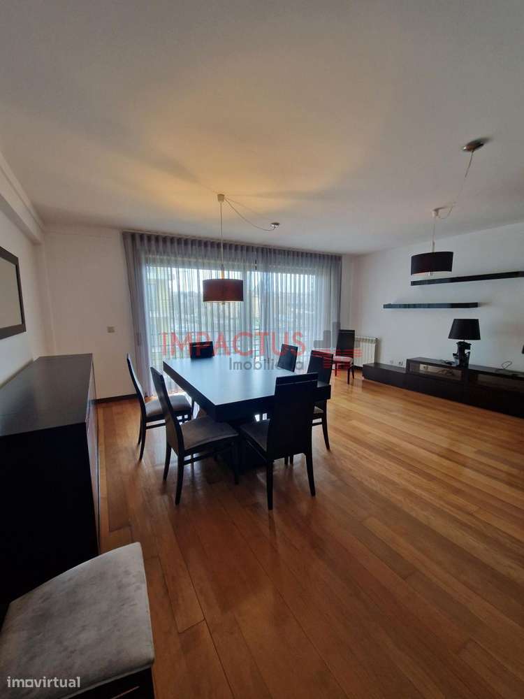 Apartamento T3 no Real Castêlo - Grande imagem: 2/24