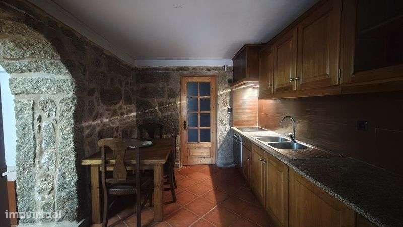 Moradia em Portela de Susã - Grande imagem: 5/8