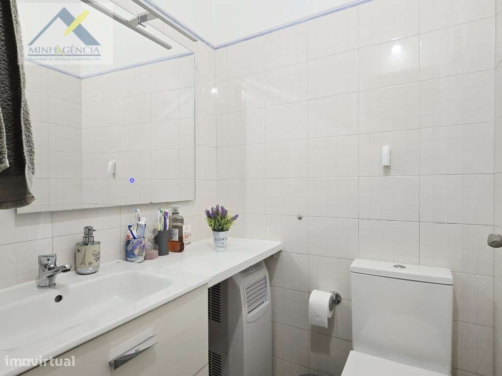 Apartamento T3 remodelado no Bairro do Liceu em Setúbal-14