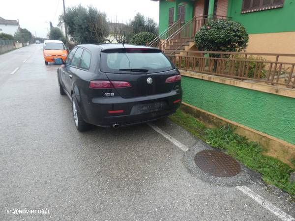 Alfa Romeo 159 de 2011 para venda de peças - 1