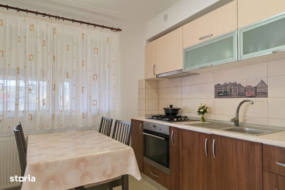 Vila spatioasa in Ciorogarla, teren 656 mp, mansarda 80 mp-5