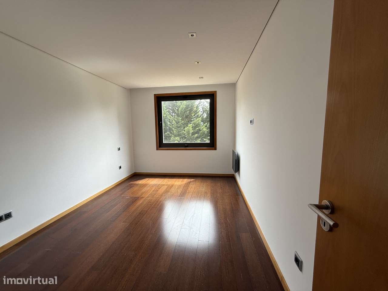 Apartamento T3 no centro com excelentes acabamentos-13