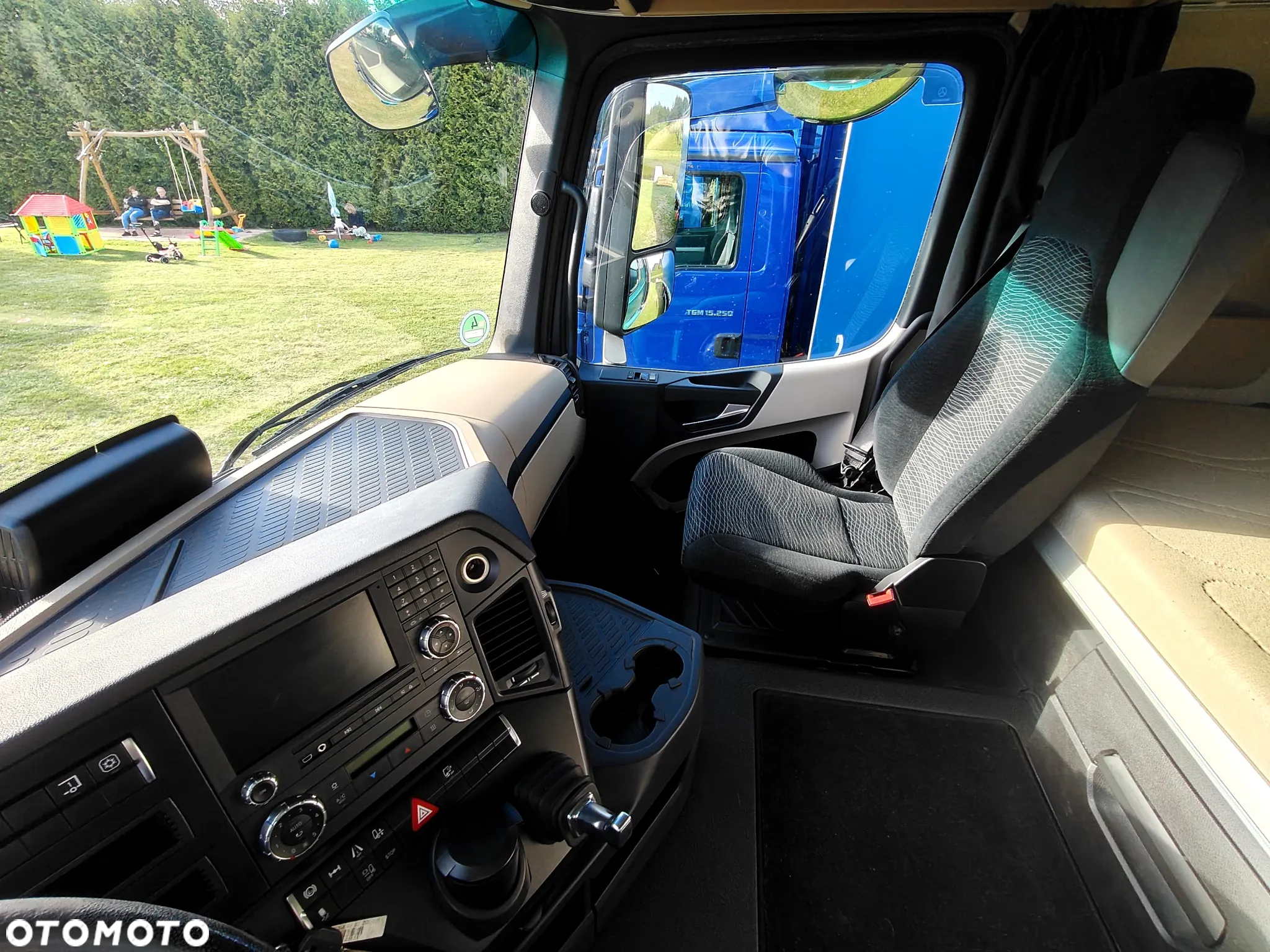 Mercedes-Benz Actros 18.360 sypialka, nowe opony, jedyny taki ! - 21