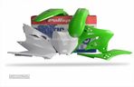 kit plasticos polisport kawasaki kx 450f 09 - 1