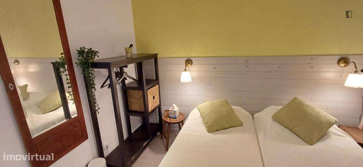 Quarto - localizado em Arroios Lisbon - Grande imagem: 5/8
