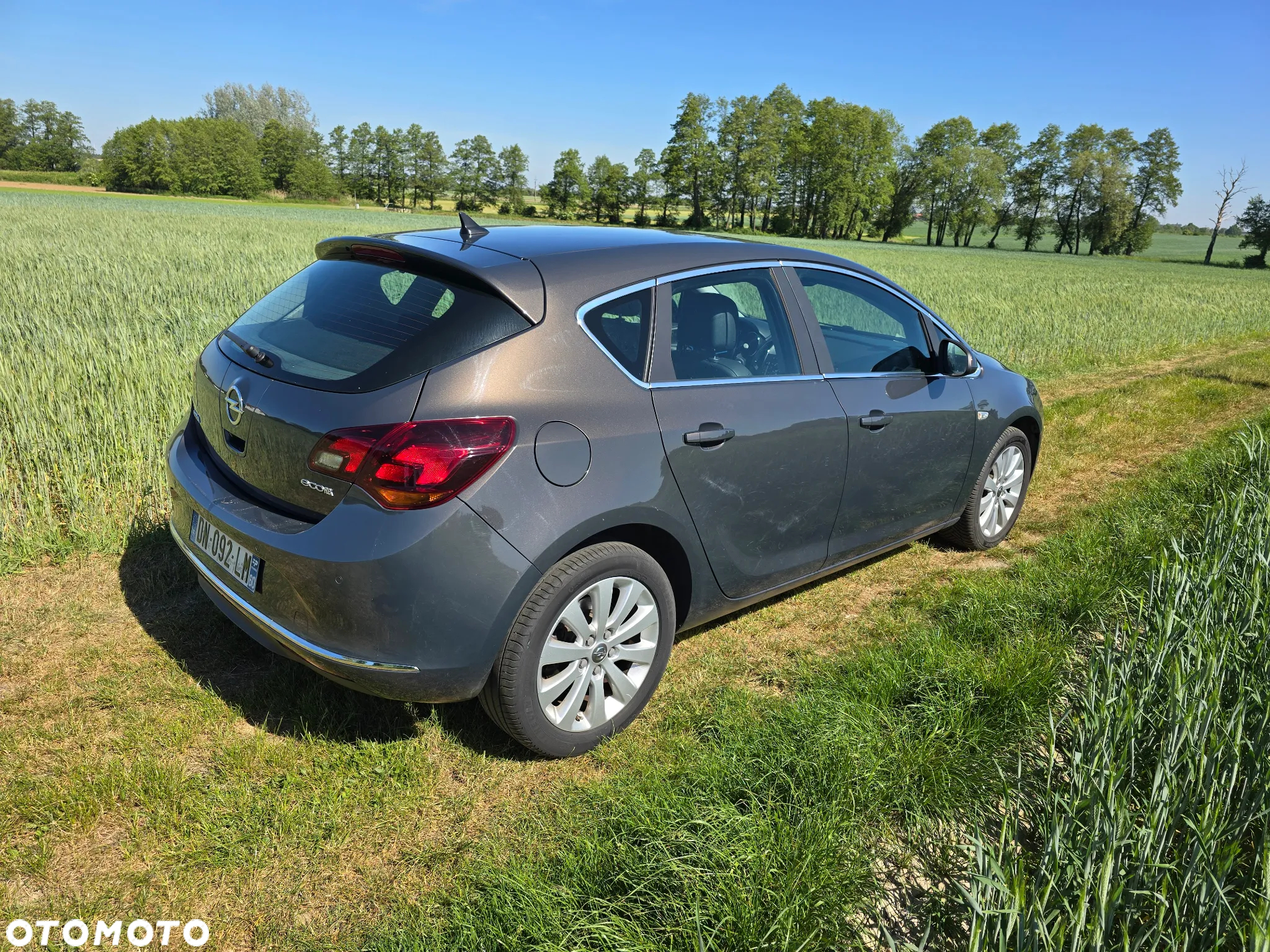 Opel Astra IV 1.6 CDTI Cosmo - 6