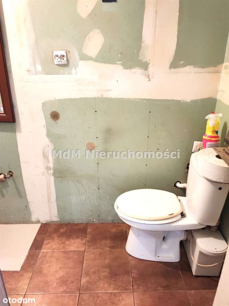 Mieszkanie z potencjałem w dostępnej cenie !!!-8